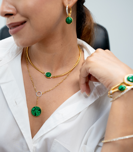 Everyday Office Jewelry: 5 Pieces That Keep You Looking Put-Together