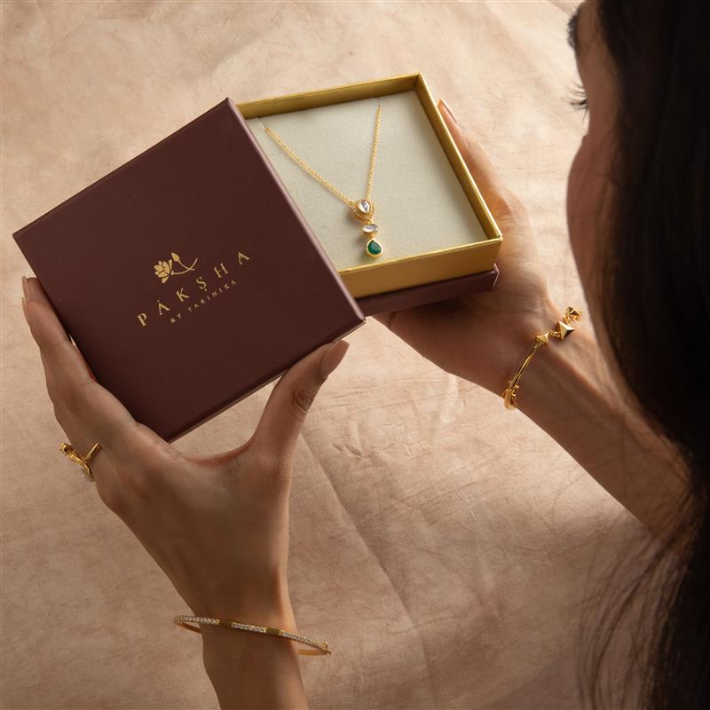 formal silver necklace