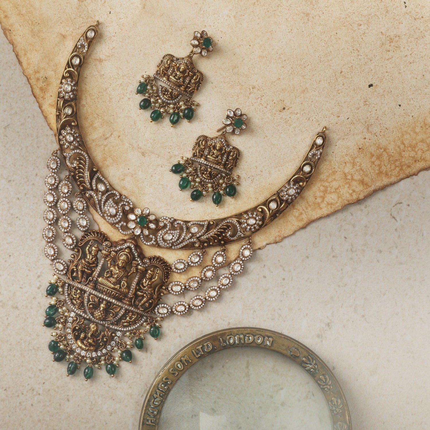 Vaishnavi Moissanite Silver Hasli Necklace Set