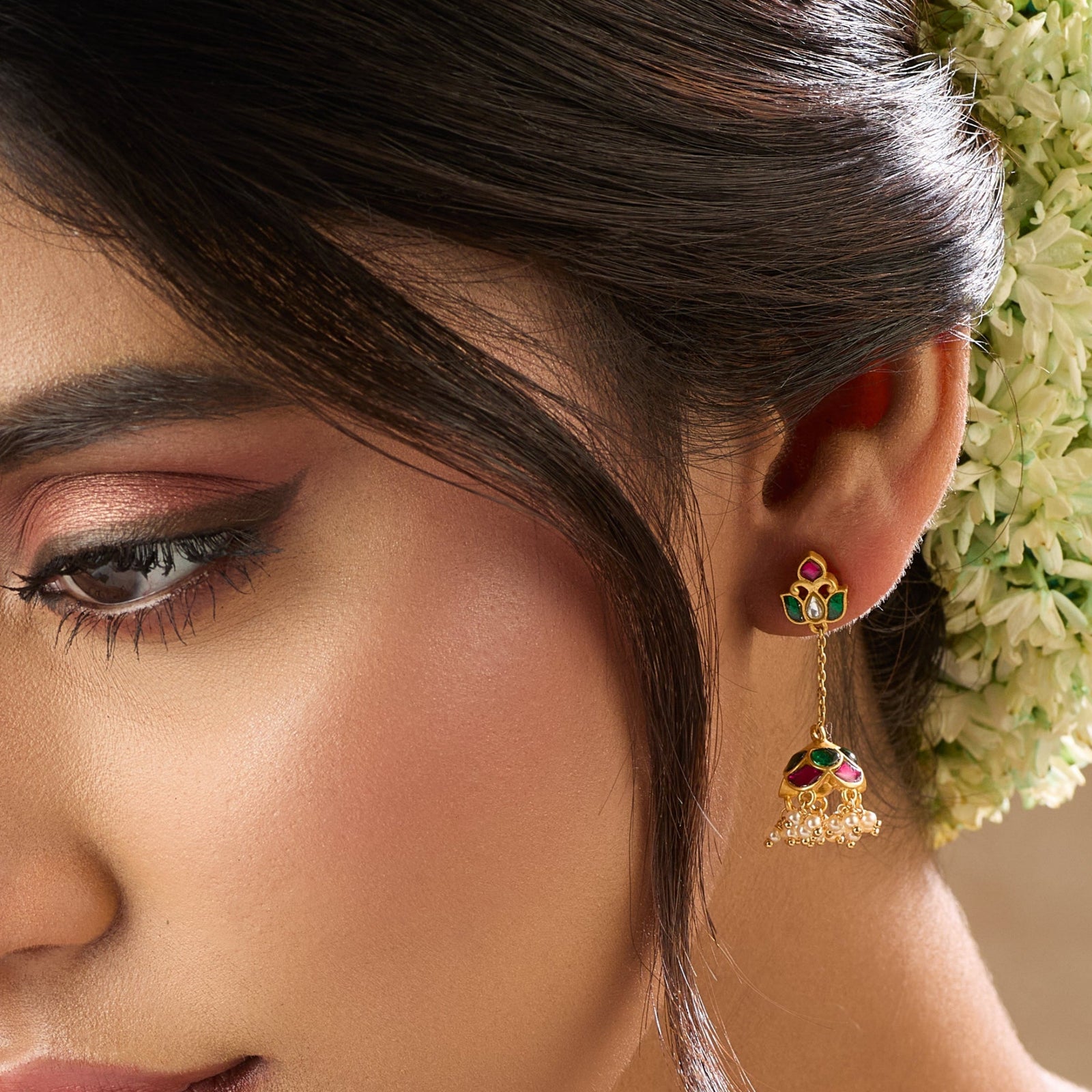 Kamal Kempu Jadau Silver Jhumka Earrings