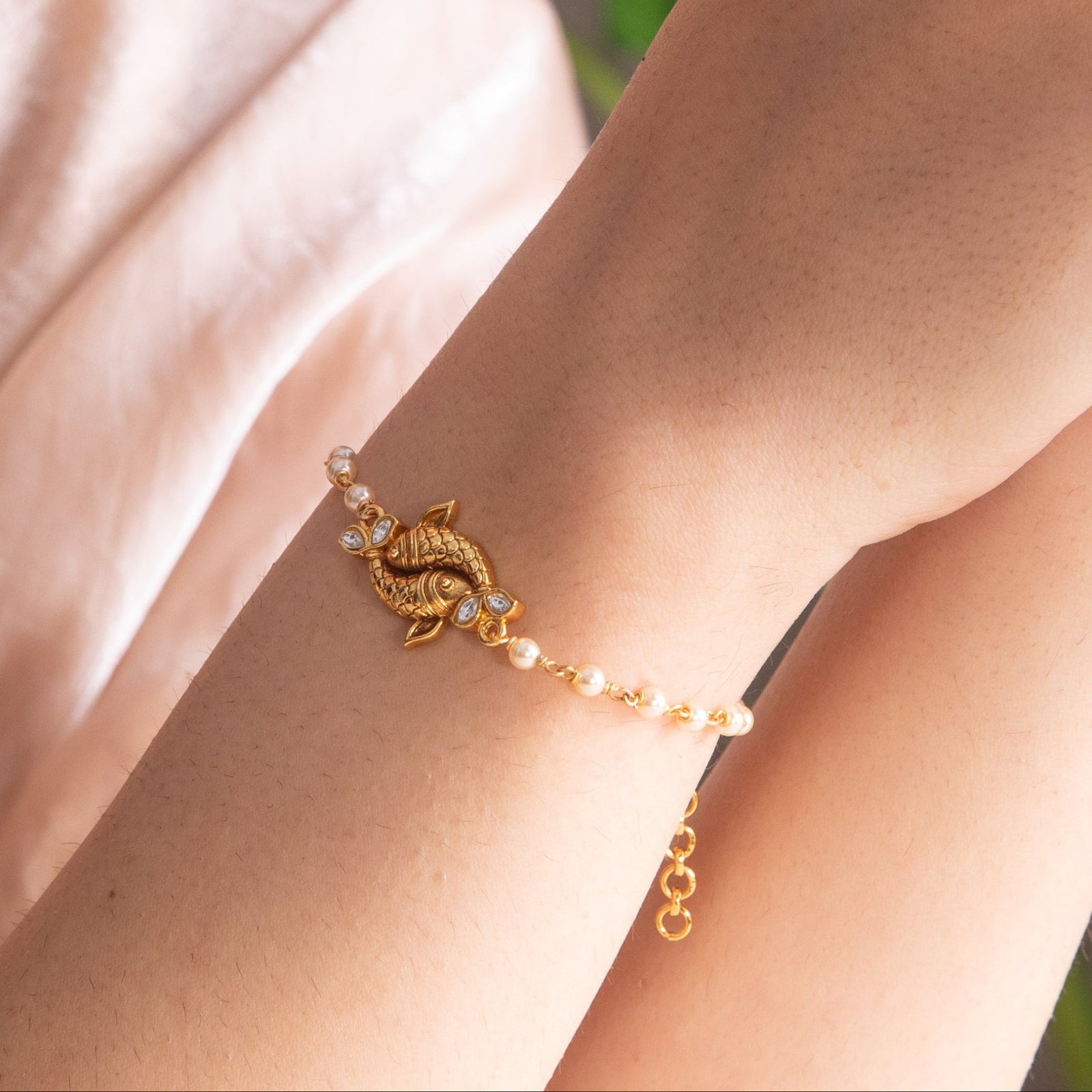 Matsyaka Antique Silver Bracelet