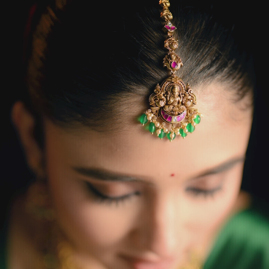 Chandra Lakshmi Kempu Silver Maang Tikka