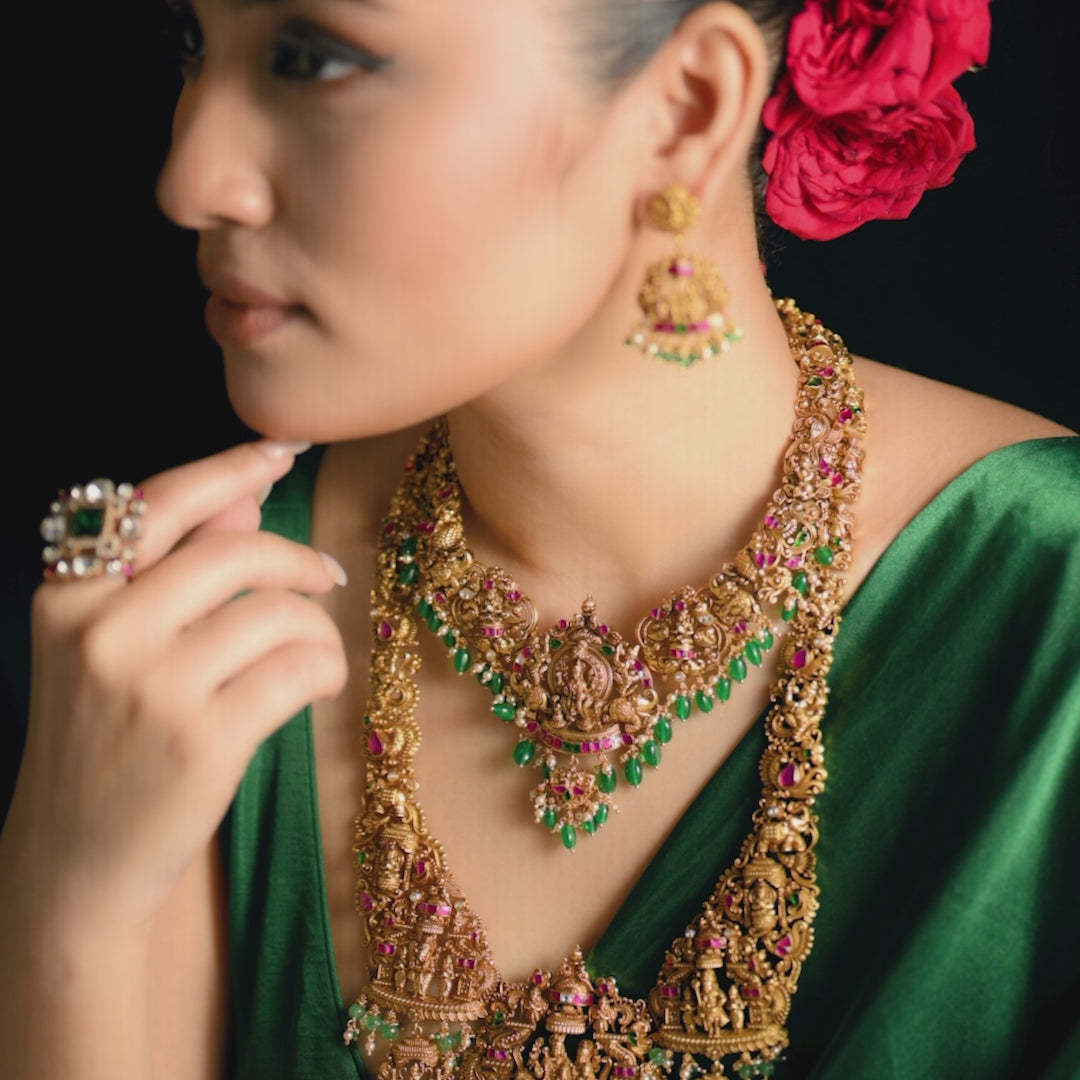 Vaibhav Antique Temple Silver Necklace Set