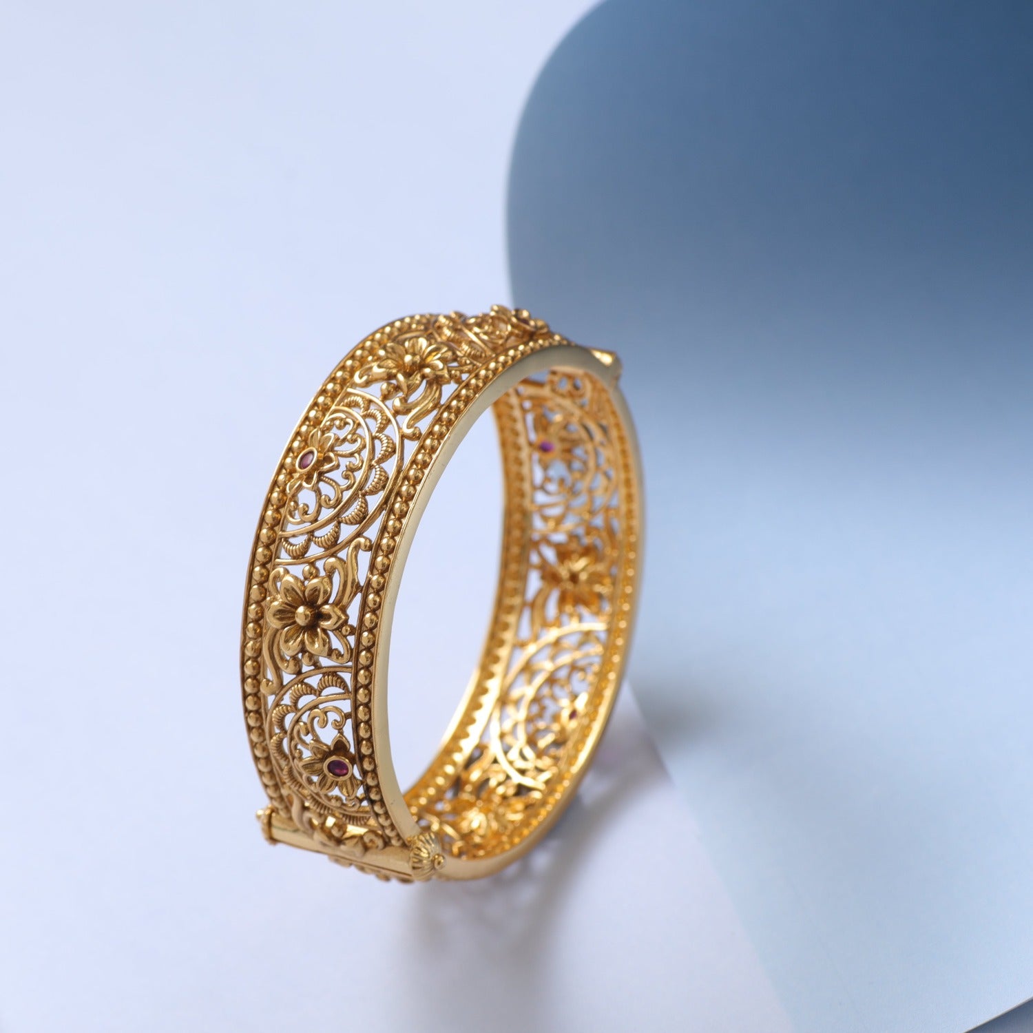 Swara Classic Silver Bangle