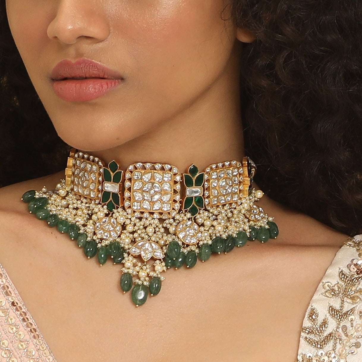 Sarika Jadau Silver Choker