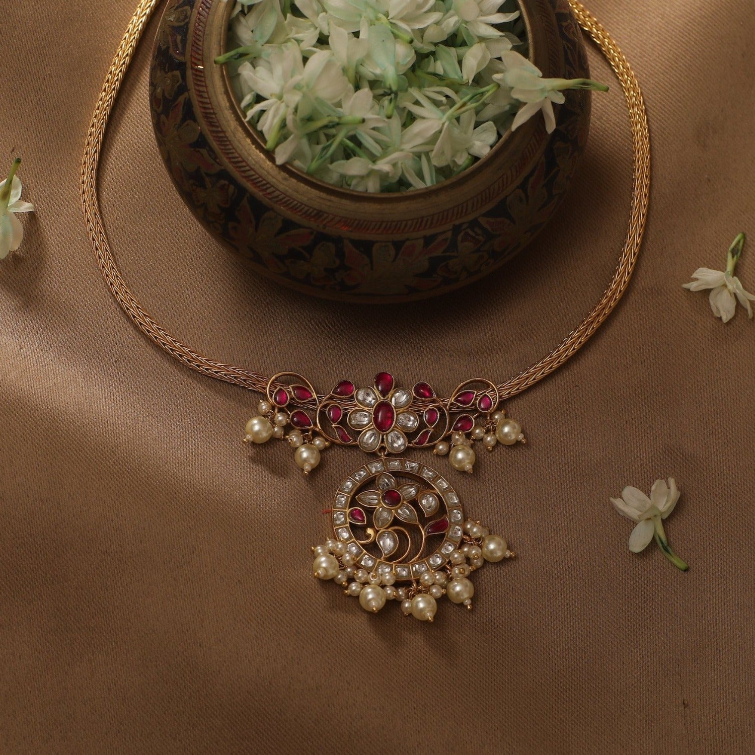 Zahra Jadau Silver Pendant Necklace