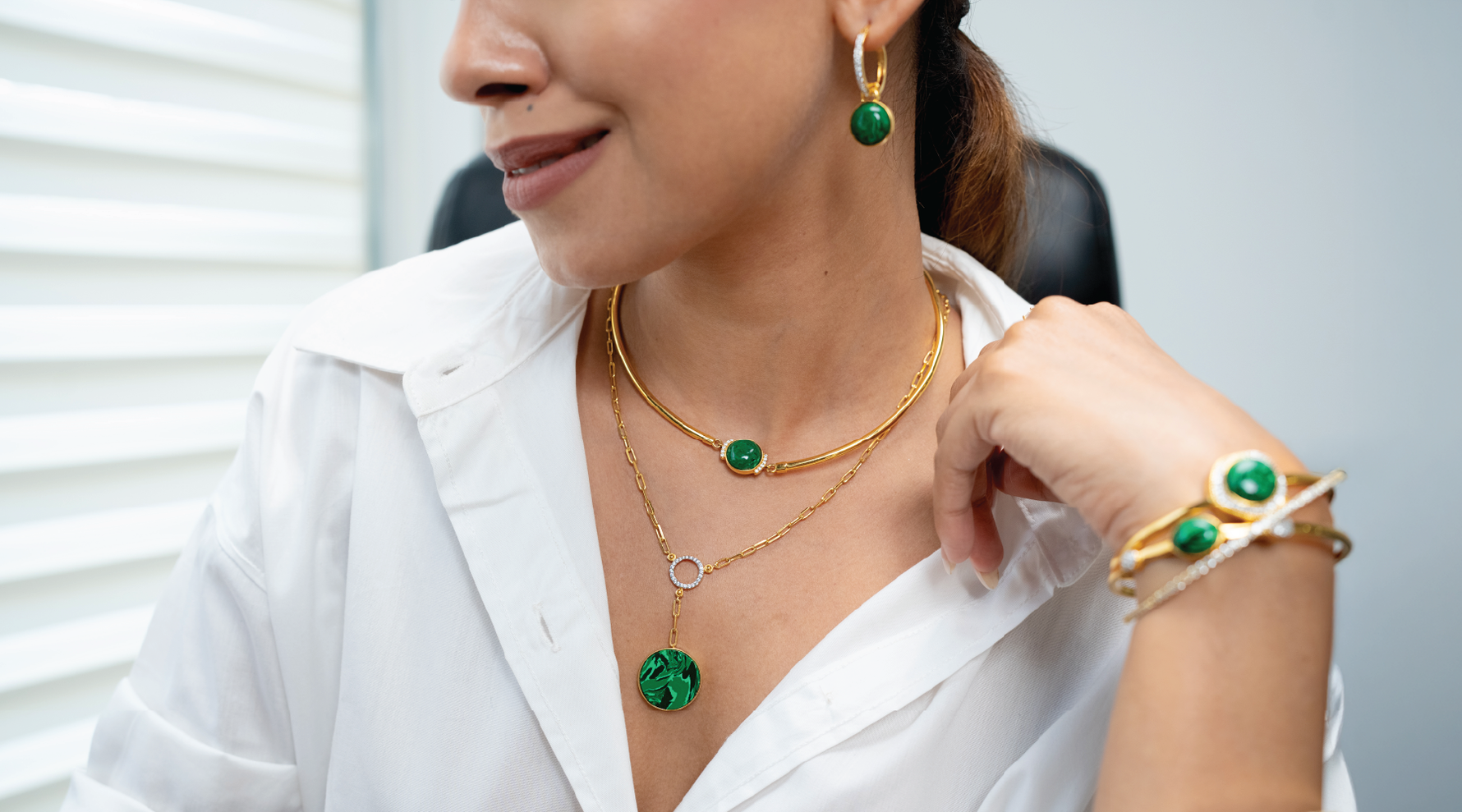 Everyday Office Jewelry: 5 Pieces That Keep You Looking Put-Together