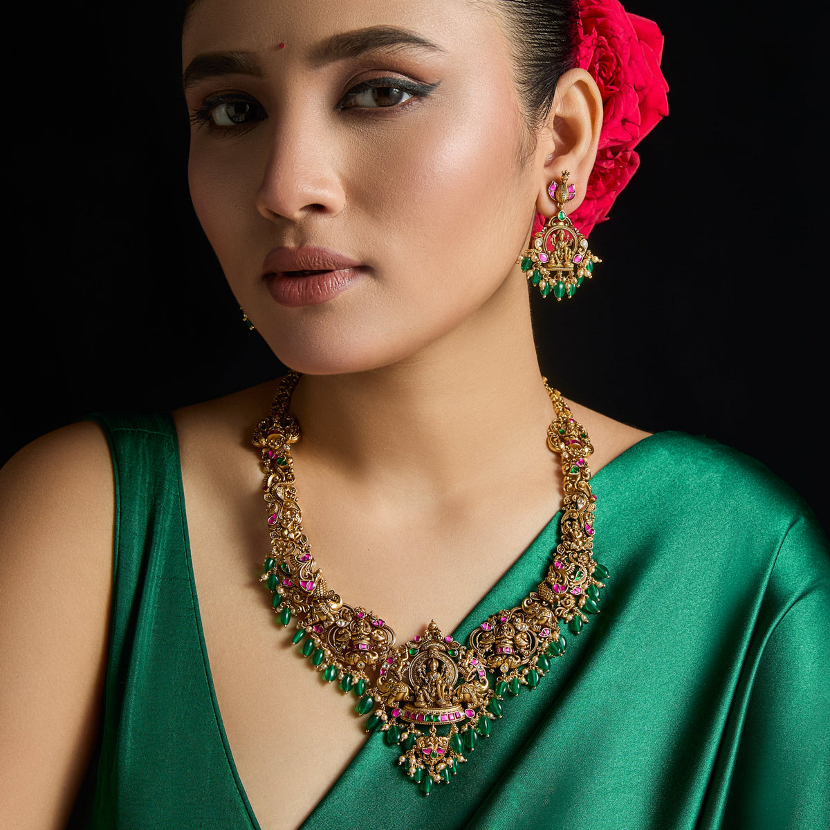 Vaibhav Antique Temple Silver Necklace Set