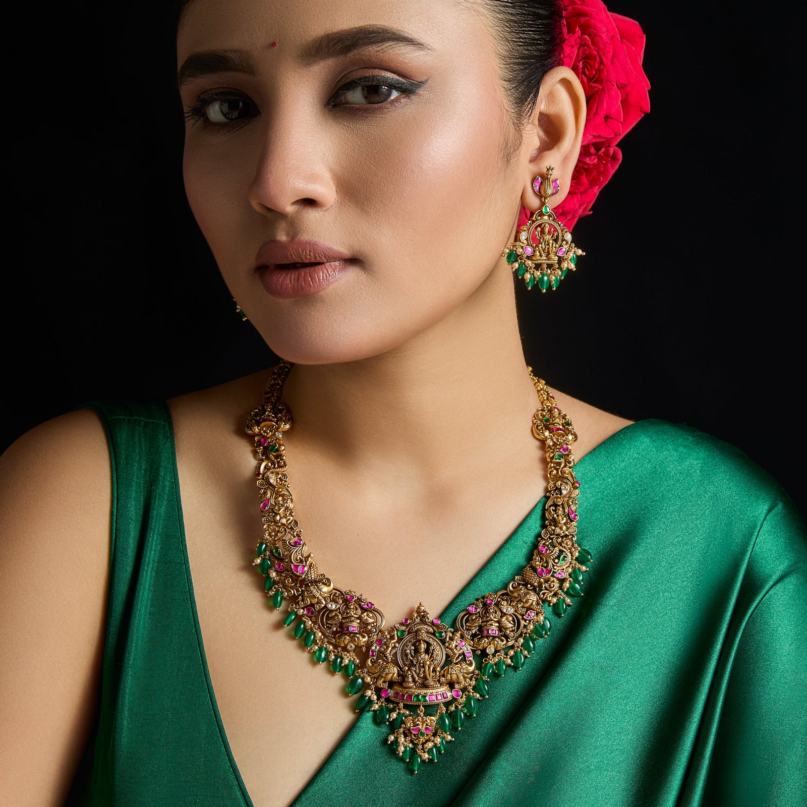 Vaibhav Antique Temple Silver Necklace Set