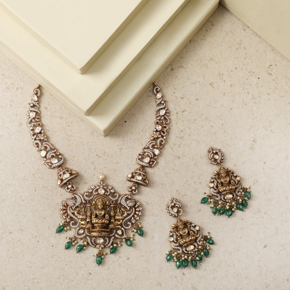 Necklaces Padmasana Moissanite Silver Hasli Necklace Set