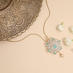 Pendants Nivriti Green & White CZ Silver Pendant Necklace
