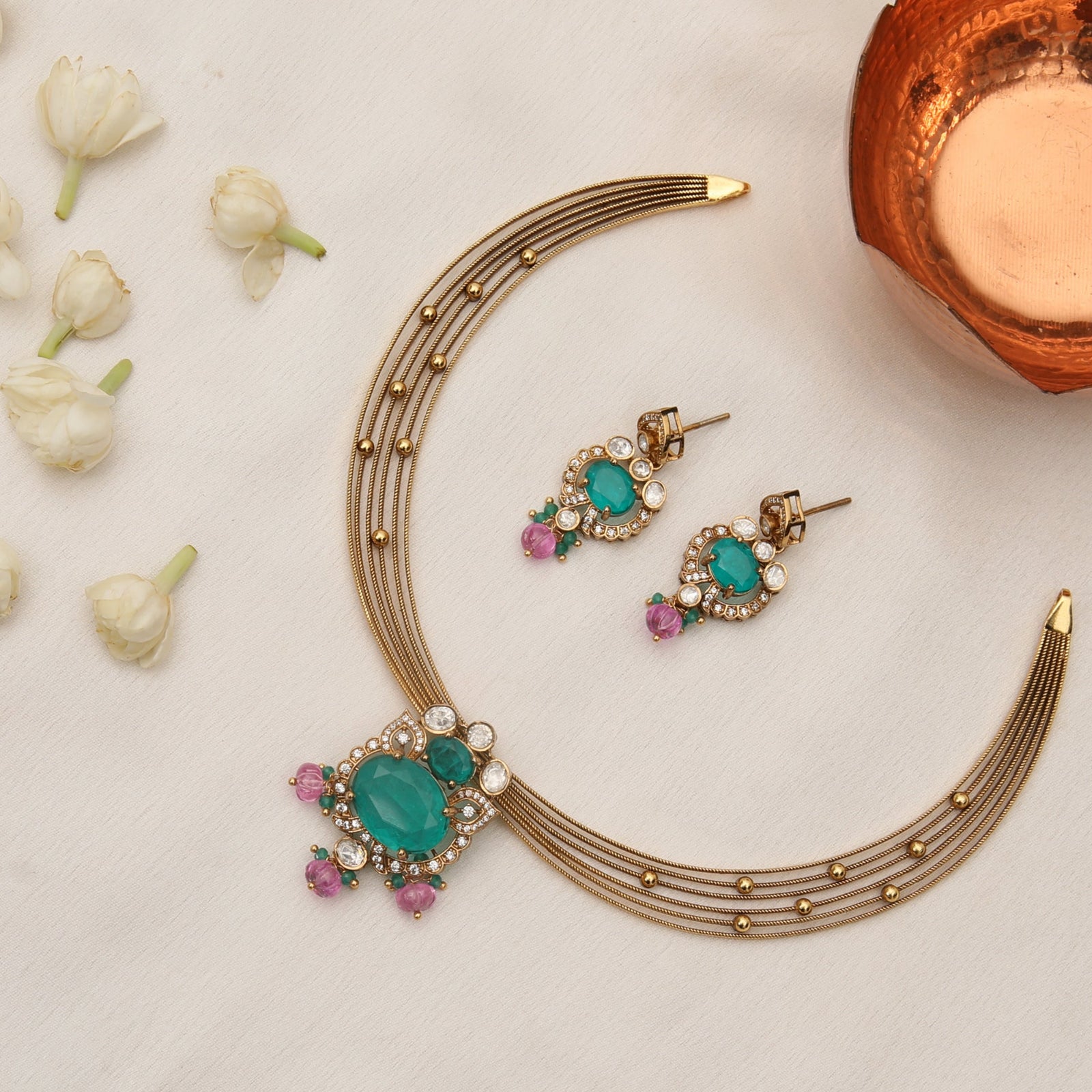 Samaira Moissanite Silver Necklace Set