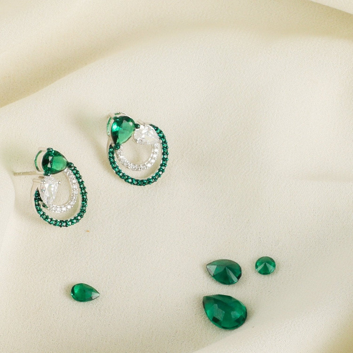 Earrings Emeraude Enchanted Silver Earrings