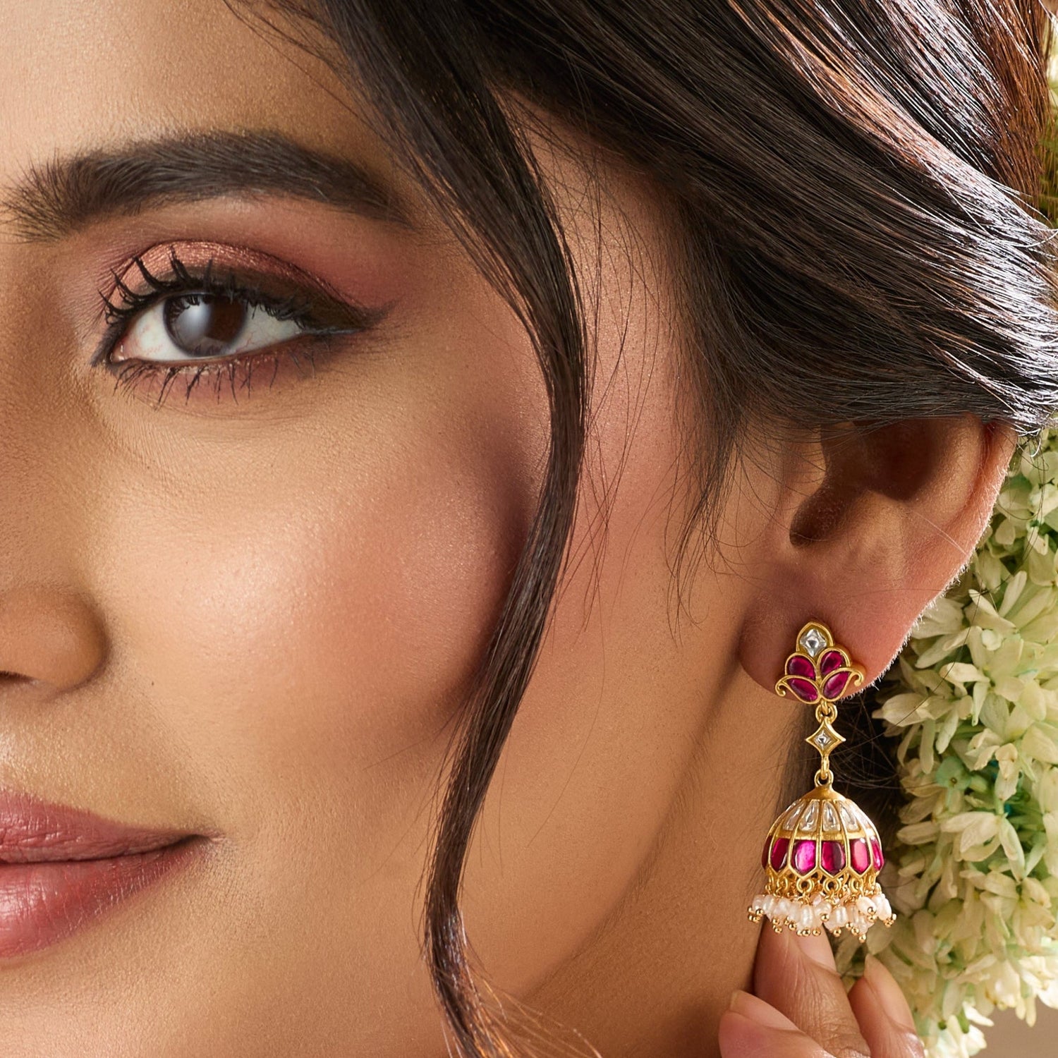 Earrings Kavya Kempu Jadau Silver Jhumka Earrings