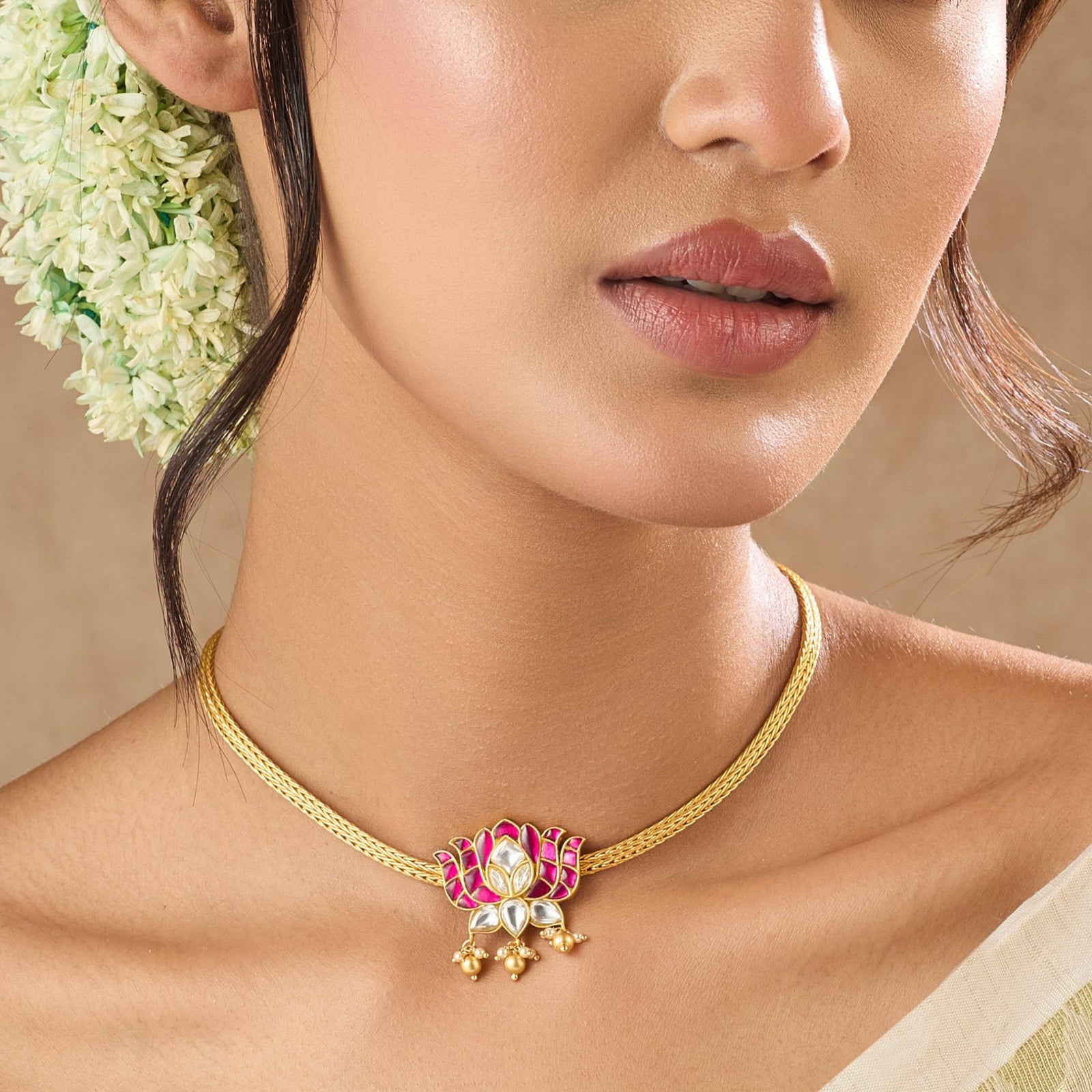 Kamala Kempu Jadau Silver Hasli Necklace