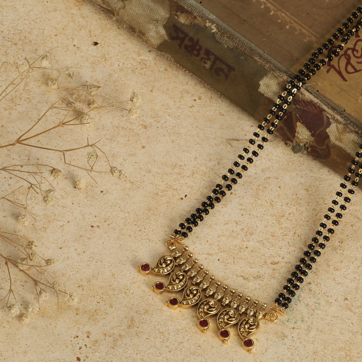 Necklace Mangai Elegance Silver Mangalsutra