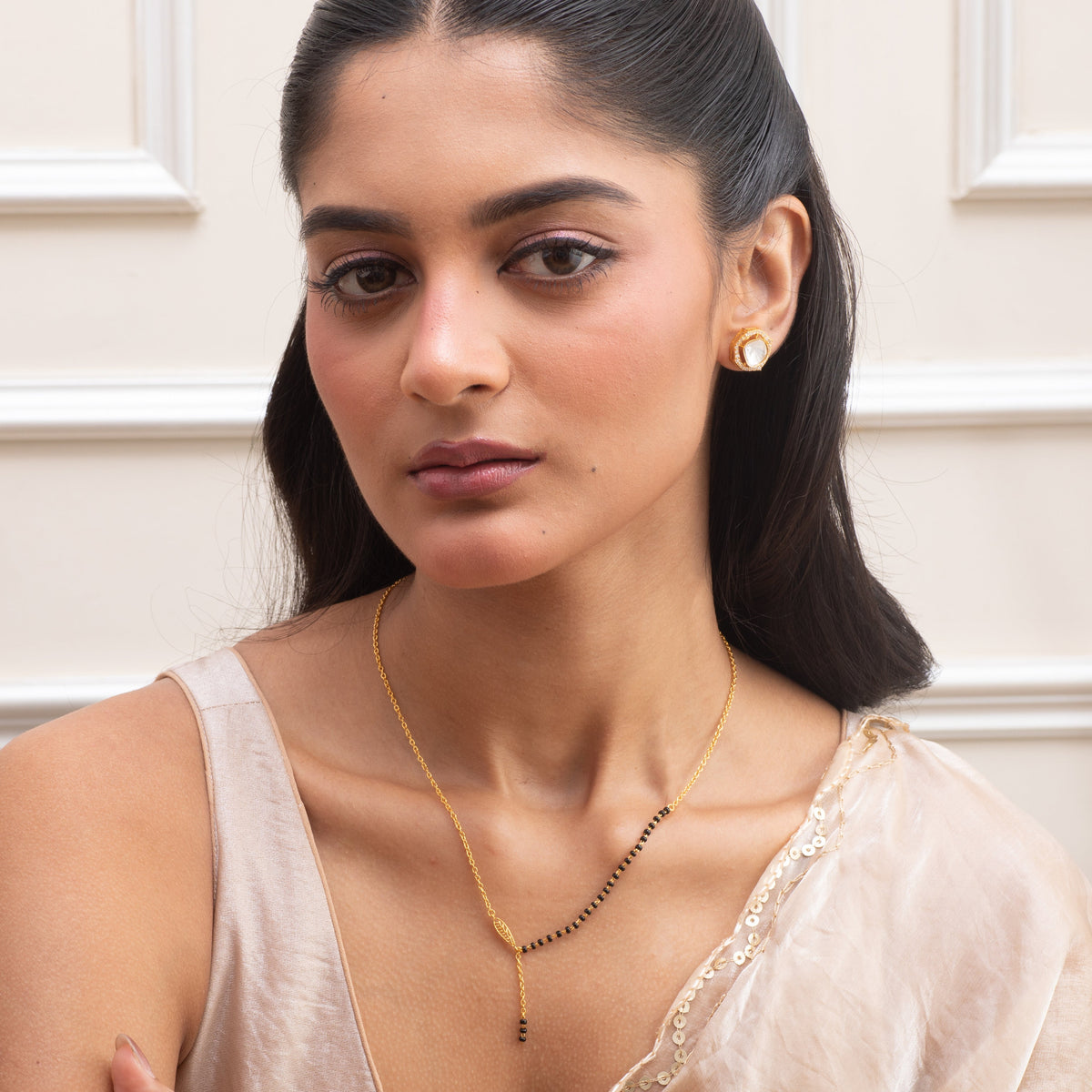 Elin Leaf Charm Silver Mangalsutra