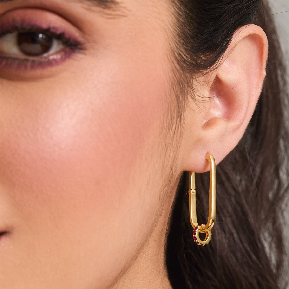 Pendants Circle of Love Red Silver Charm