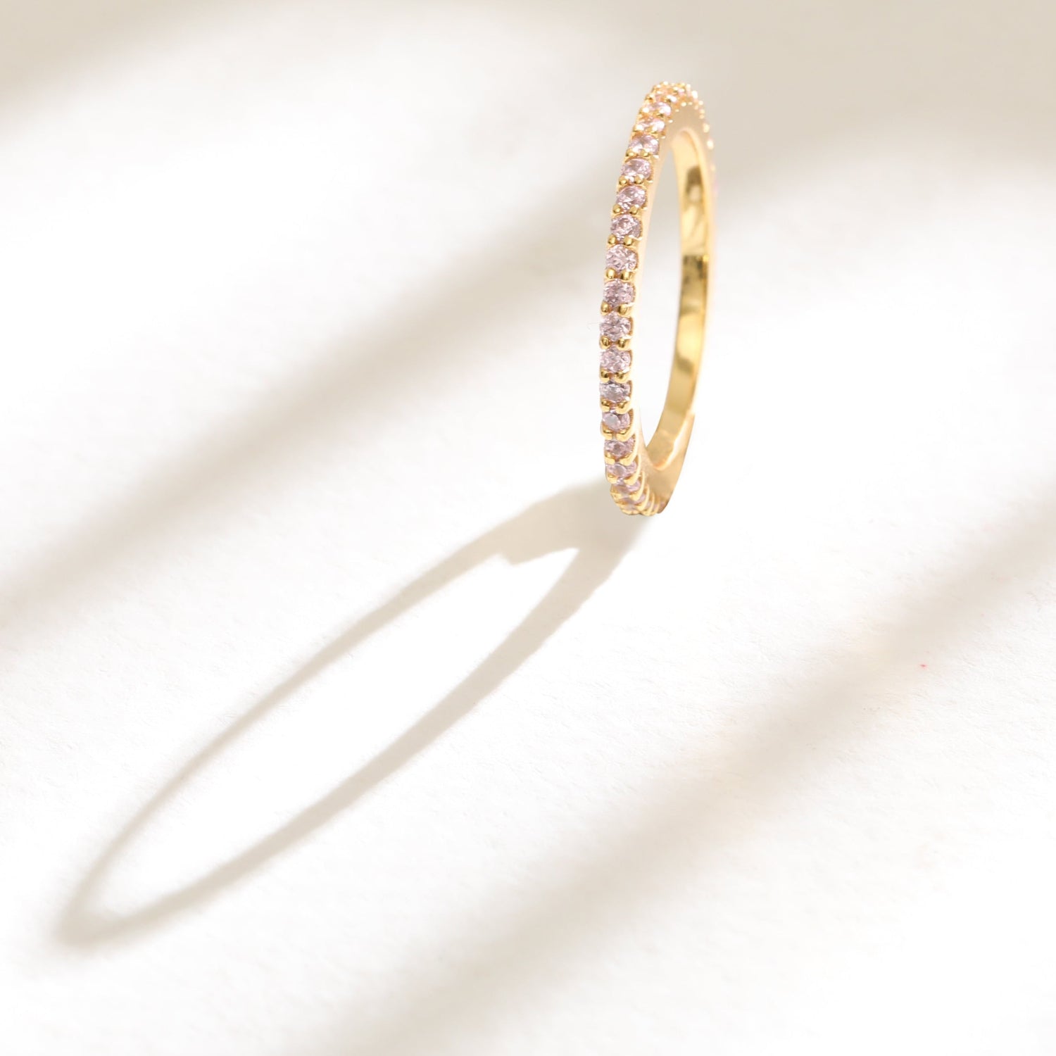 Finger Ring Circle of Love Pink Silver Ring