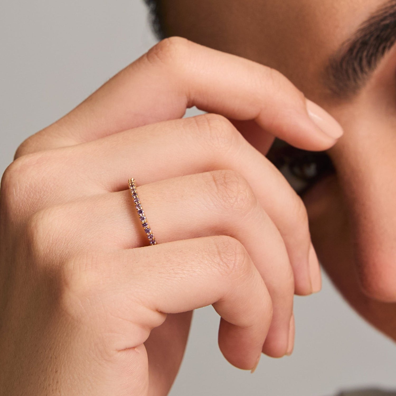 Finger Ring Circle of Love Amethyst Silver Ring