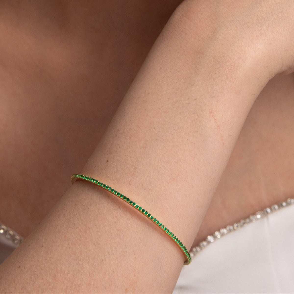 Bangles Circle of Love Green Silver Bangle