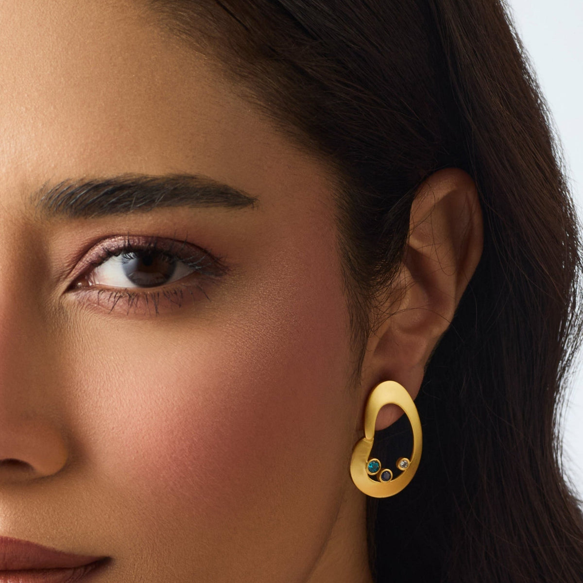 Earrings Coastline Nira Silver Stud Earrings