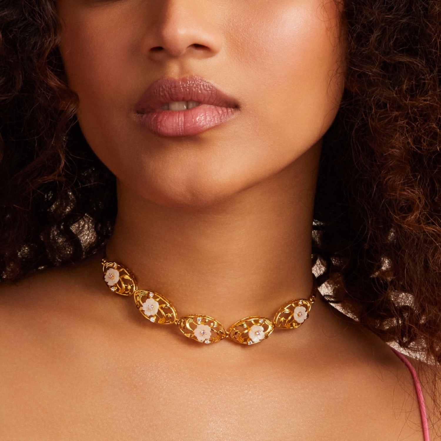 Necklaces Blossom Veil Silver Short Necklace