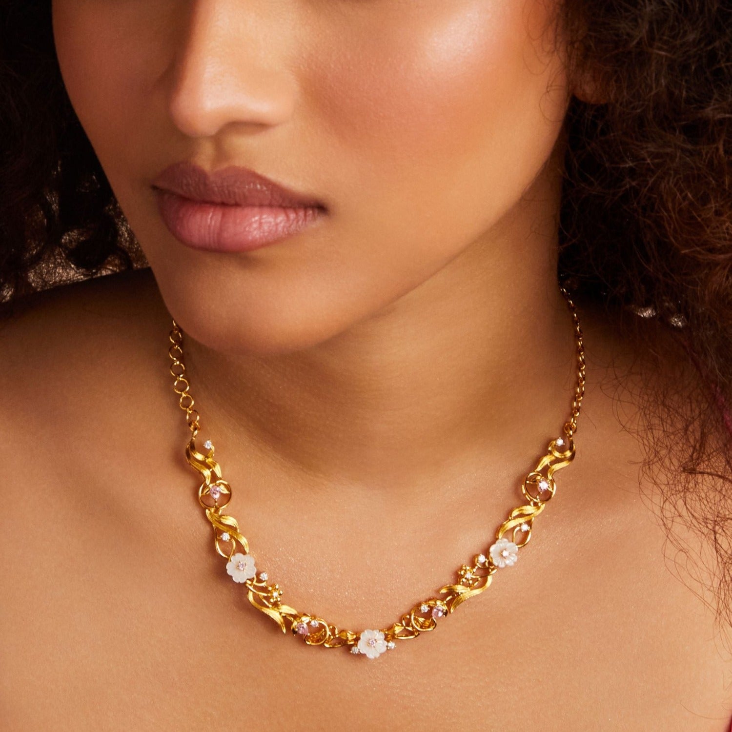 Necklaces Blossom Veil Blooming Silver Short Necklace