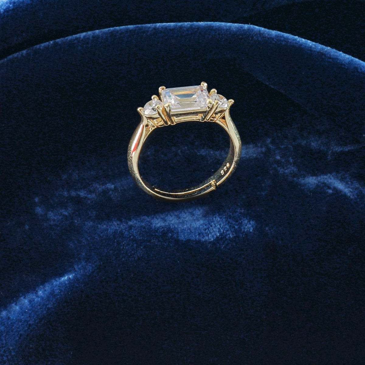Finger Ring Aure CZ Gold Plated Silver Ring