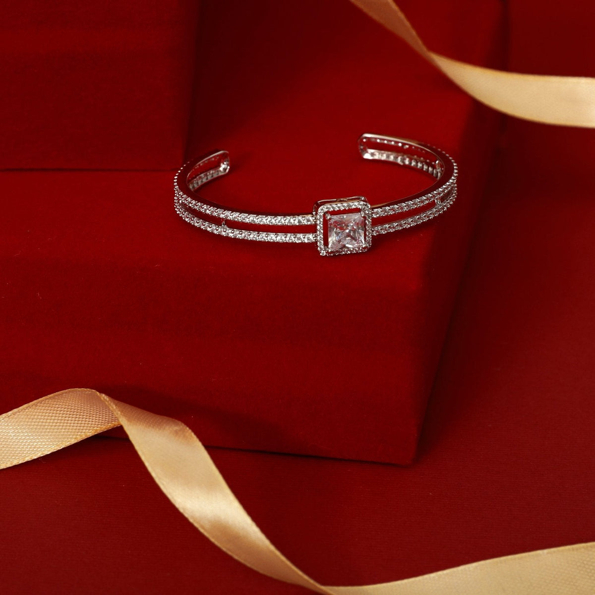 Bracelet Grandeur Layered CZ Silver Bracelet