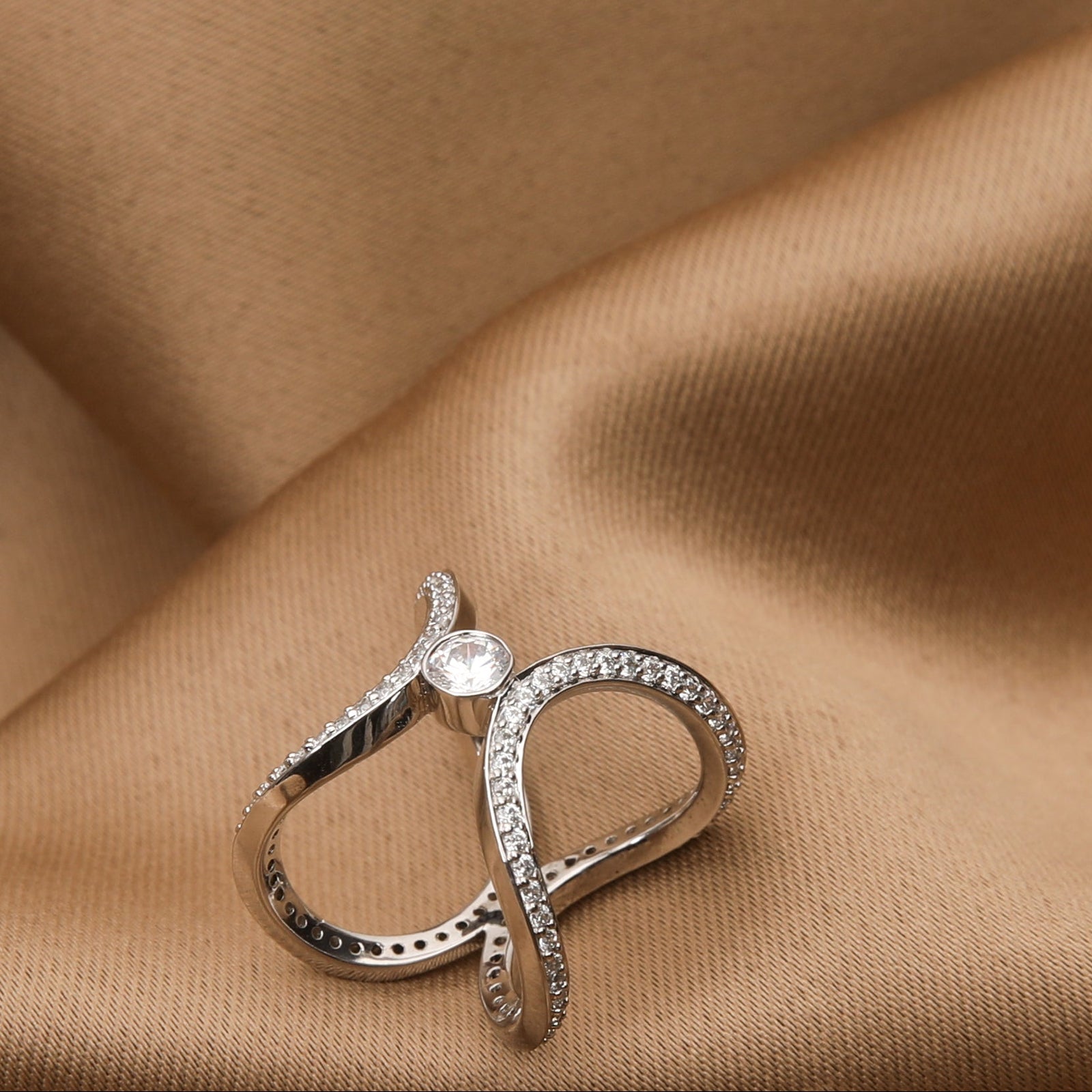 Aurora Cocktail Silver Two Way Ring