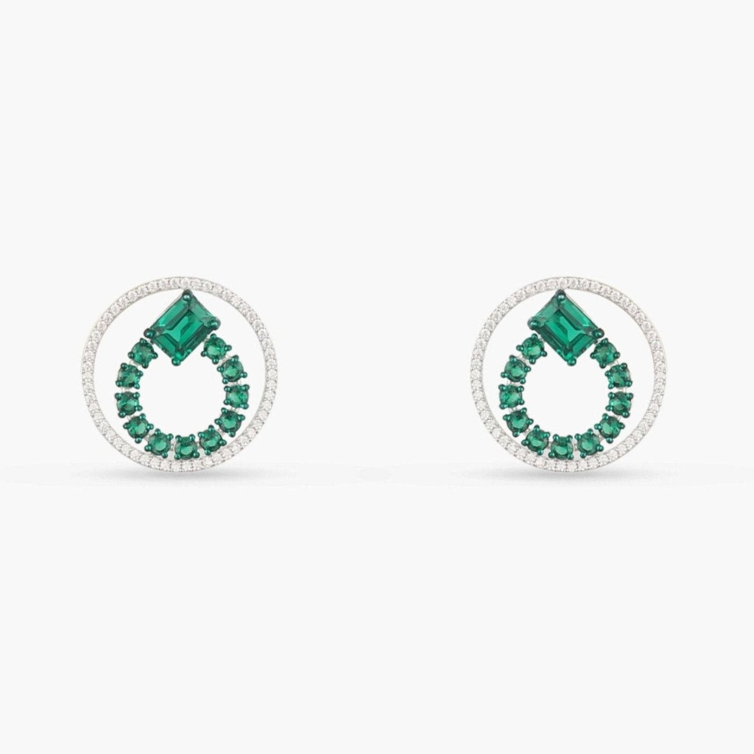 Emeraude Ivy Glow Round Silver Earrings