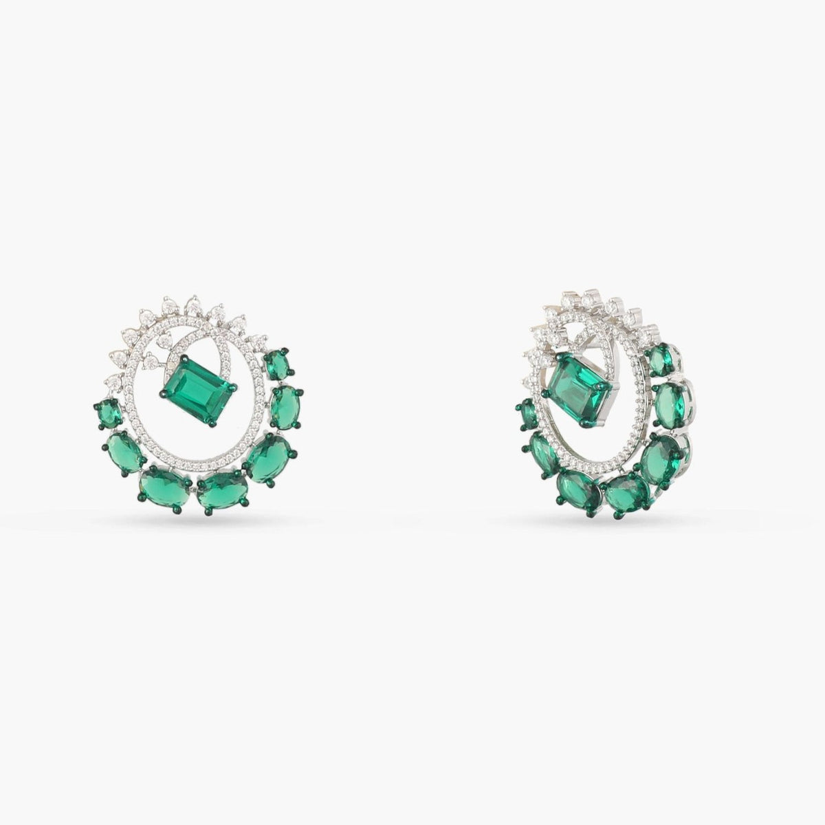 Emeraude Essence Round Silver Earrings