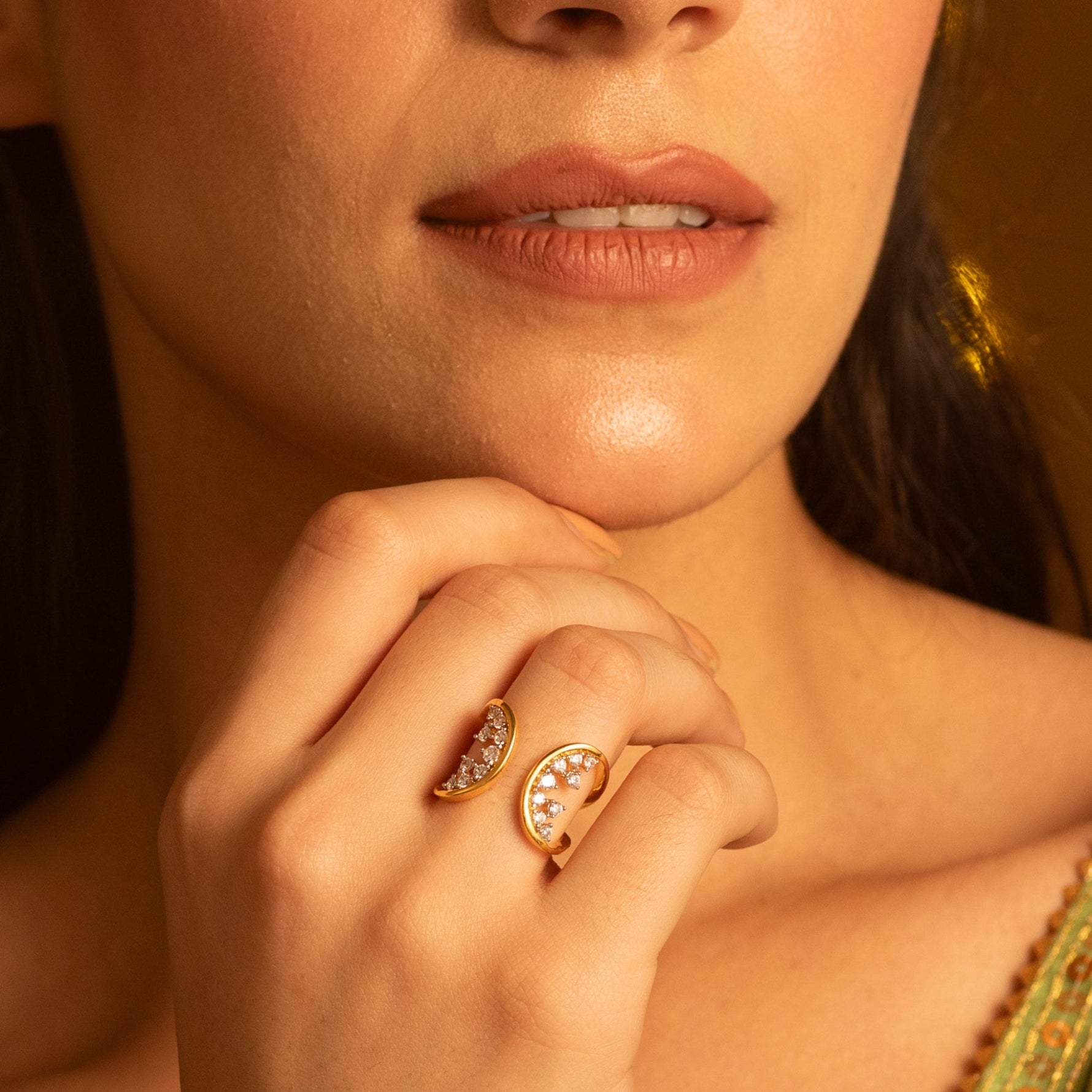 Finger Ring Moonlit Spark Cocktail Silver Ring