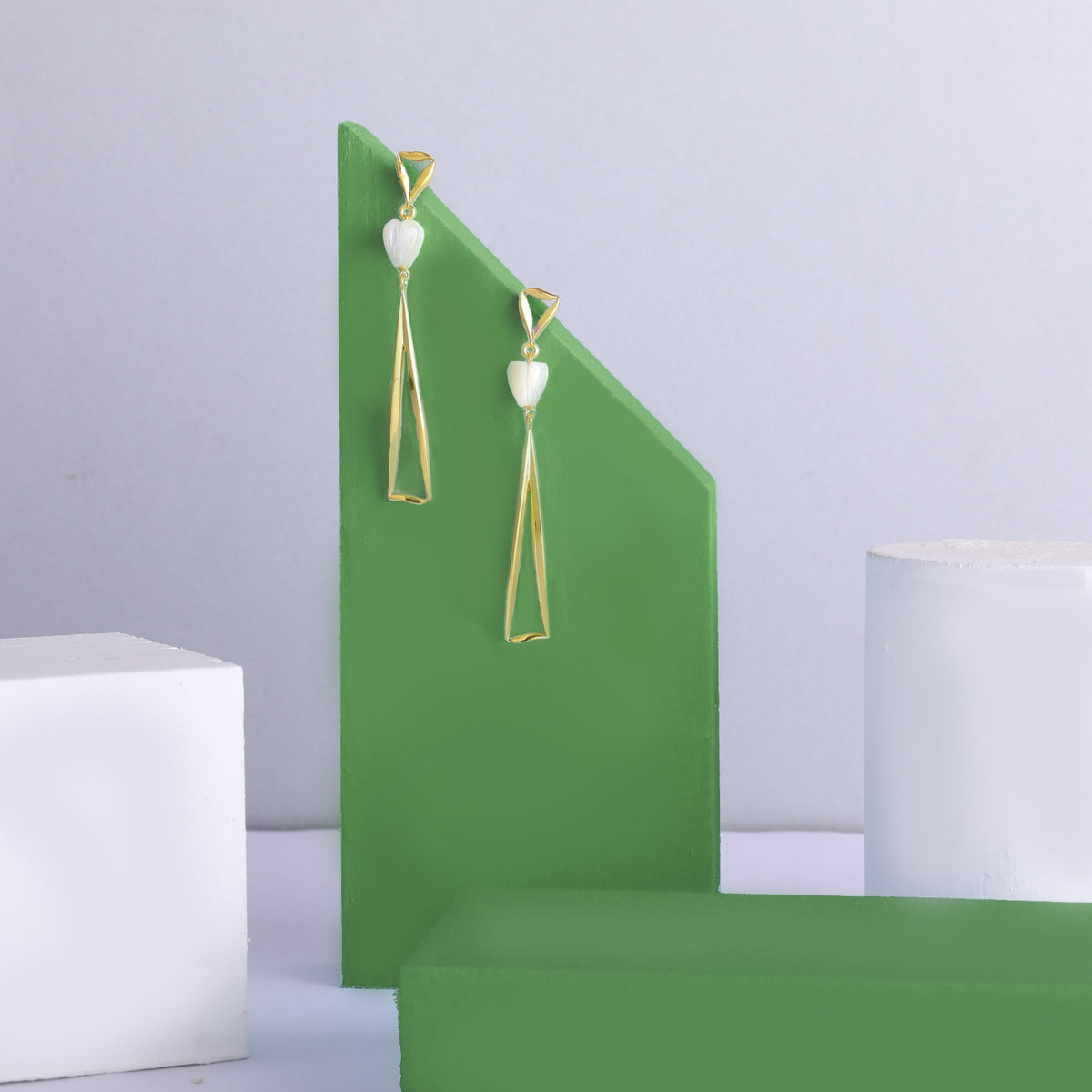 Tulip Elegance Silver Drop Earrings