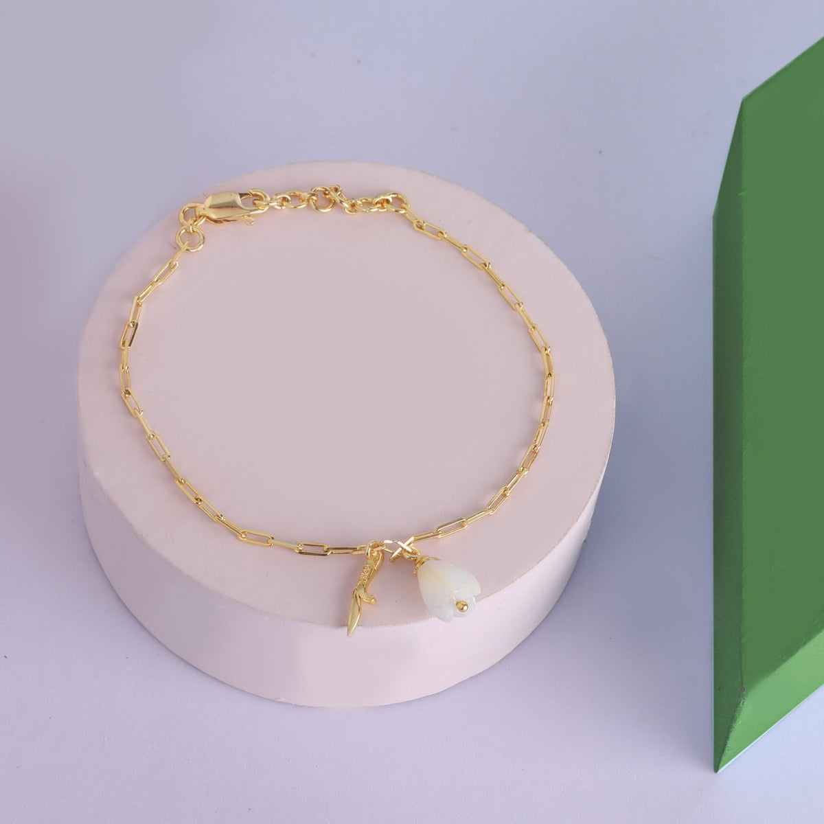 Tulip Daint Silver Bracelet