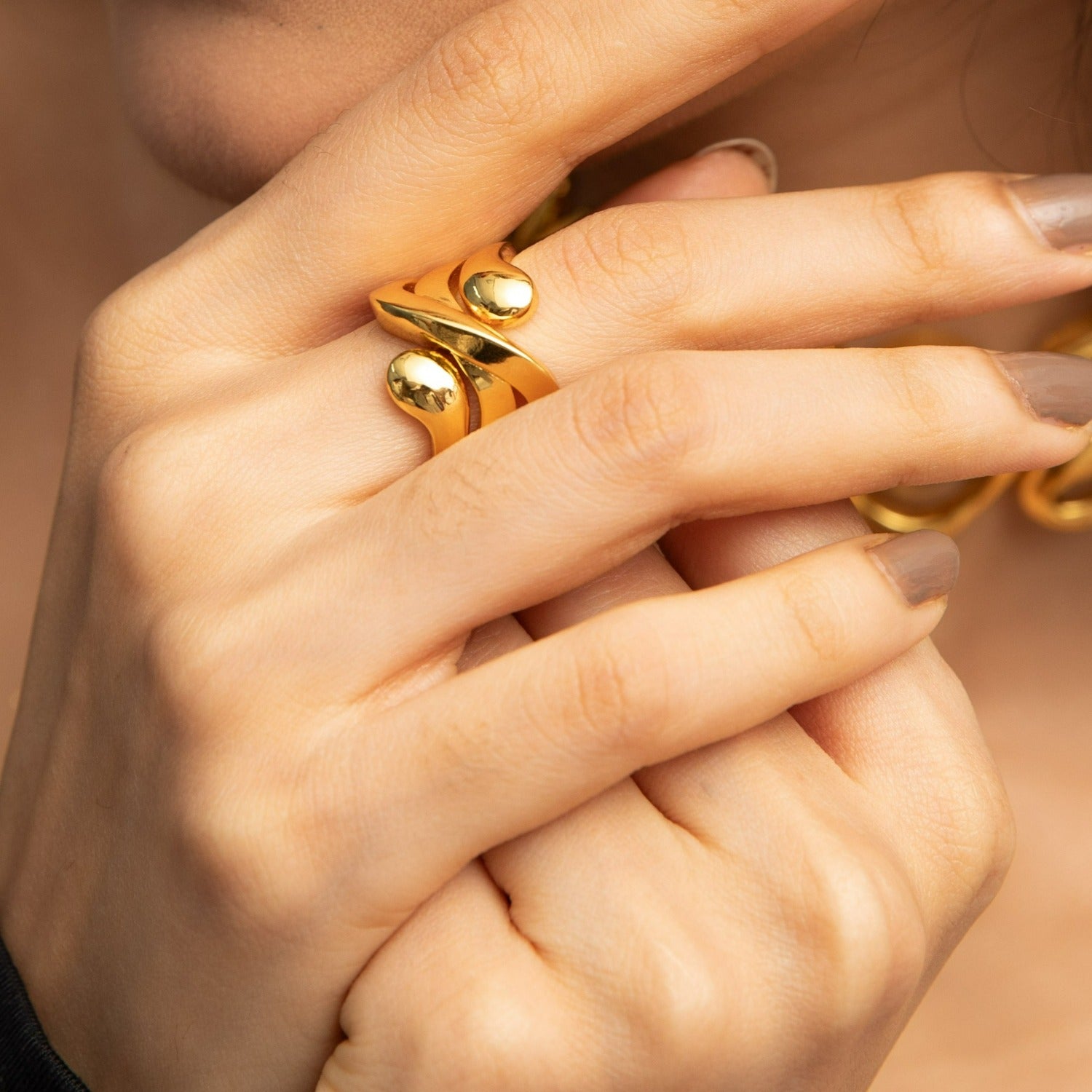 Sandscape Statement Silver Finger Ring