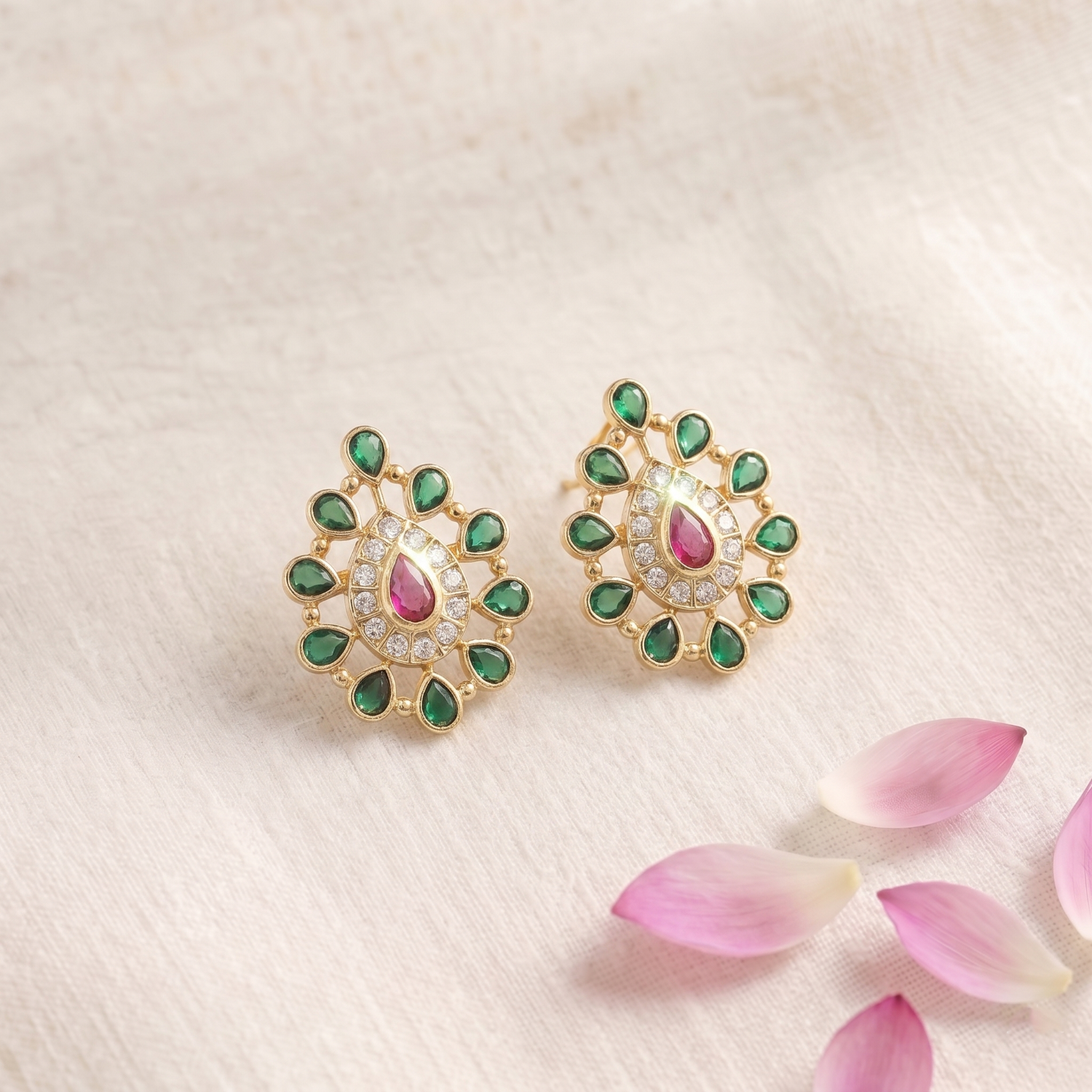 Kul Gold-Plated Silver Stud Earrings