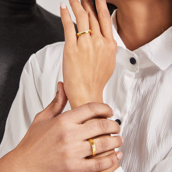 Discover Tranquil Love CZ Silver Couple Rings | Paksha