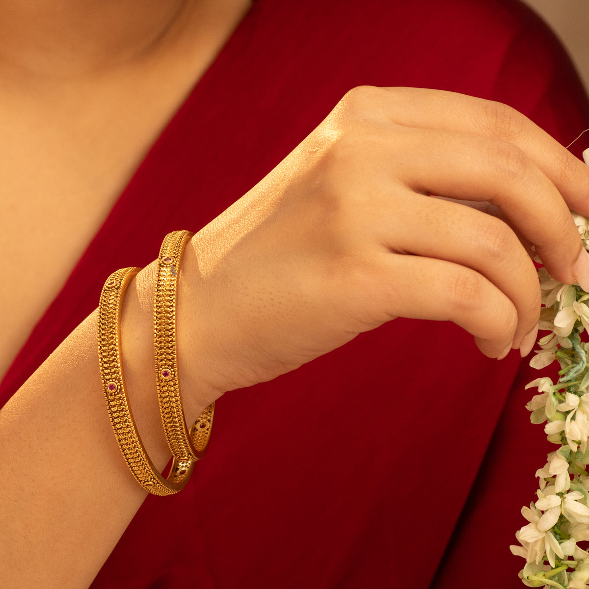 Thamarai Traditional Antique Silver Bangles