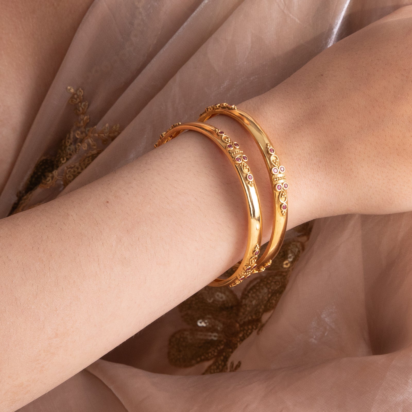 Harini Kempu Antique Silver Bangles