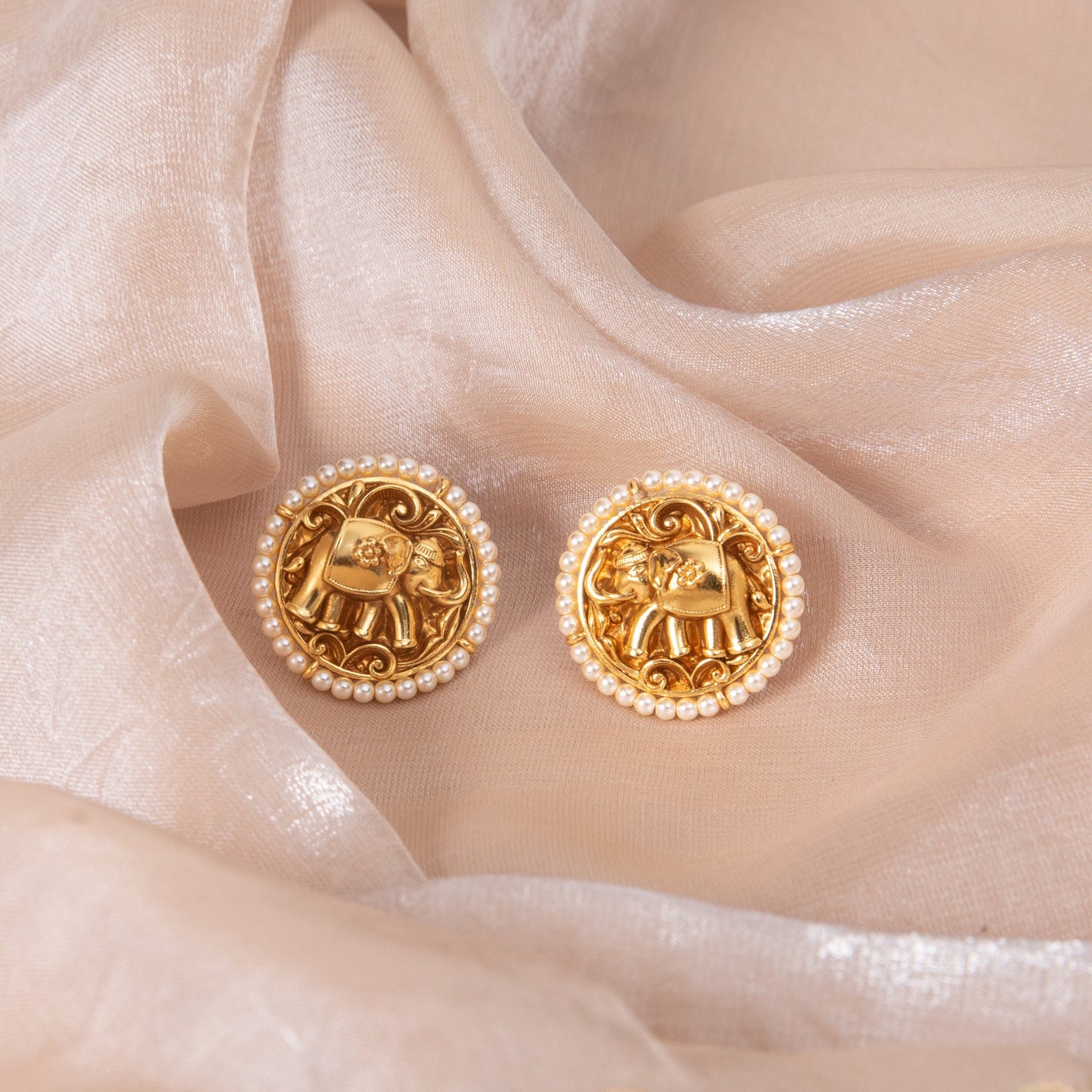 Earrings Gaja Antique Silver Stud Earrings