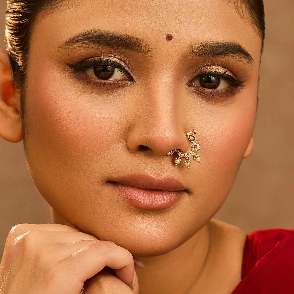 Vihitha Kempu Jadau SIlver Nose Ring