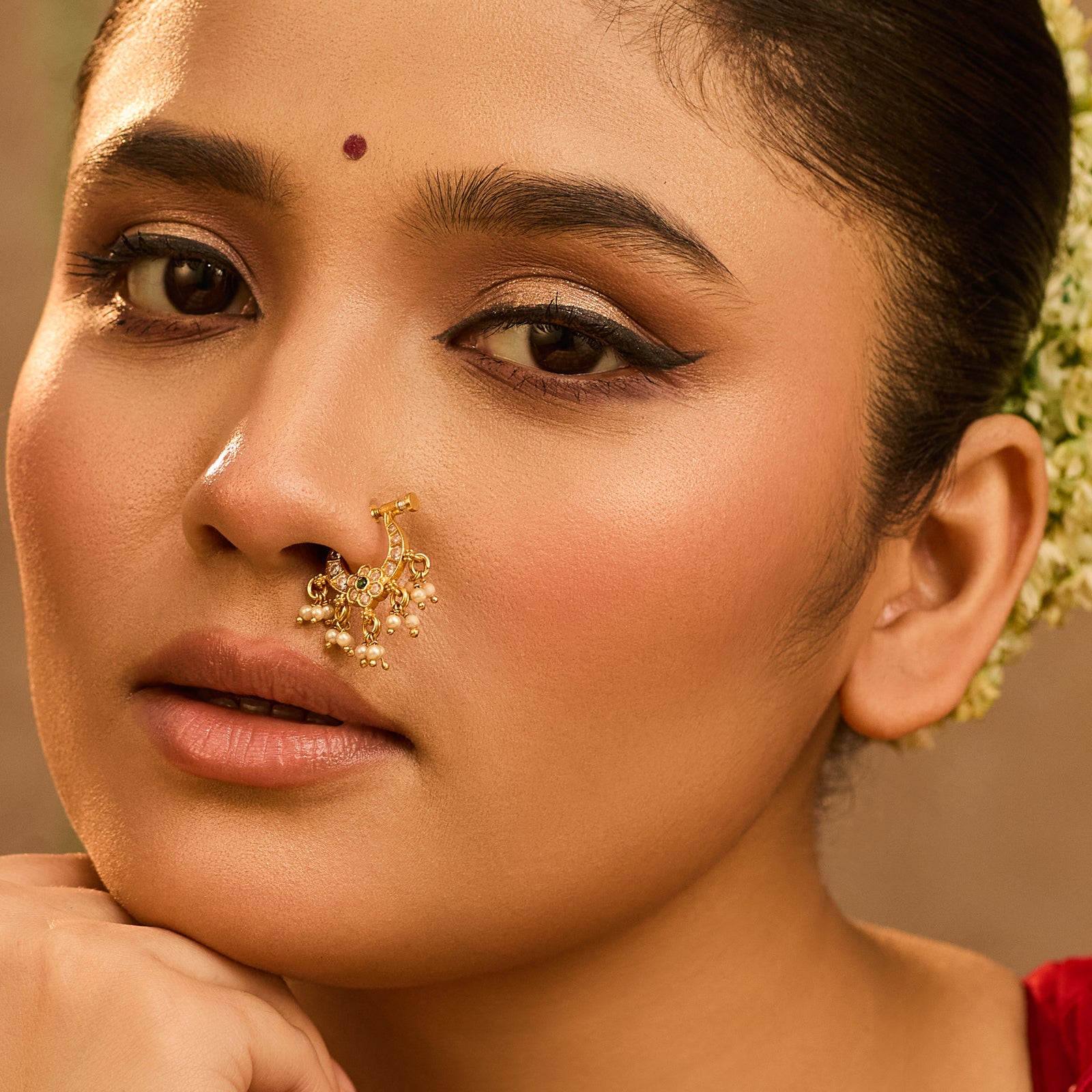 Akanksha Jadau Silver Nose Ring