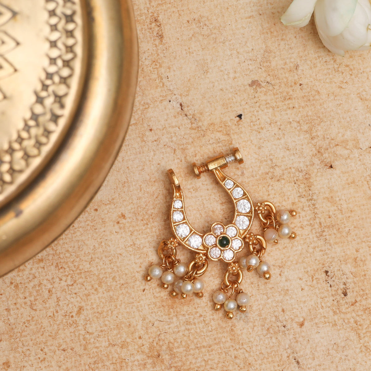 Akanksha Jadau Silver Nose Ring