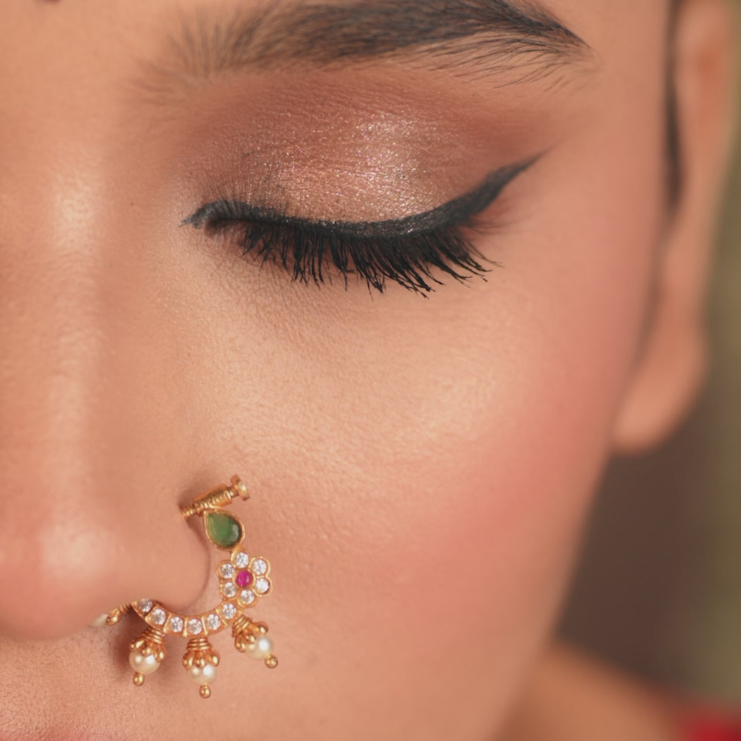 Vihitha Kempu Jadau SIlver Nose Ring