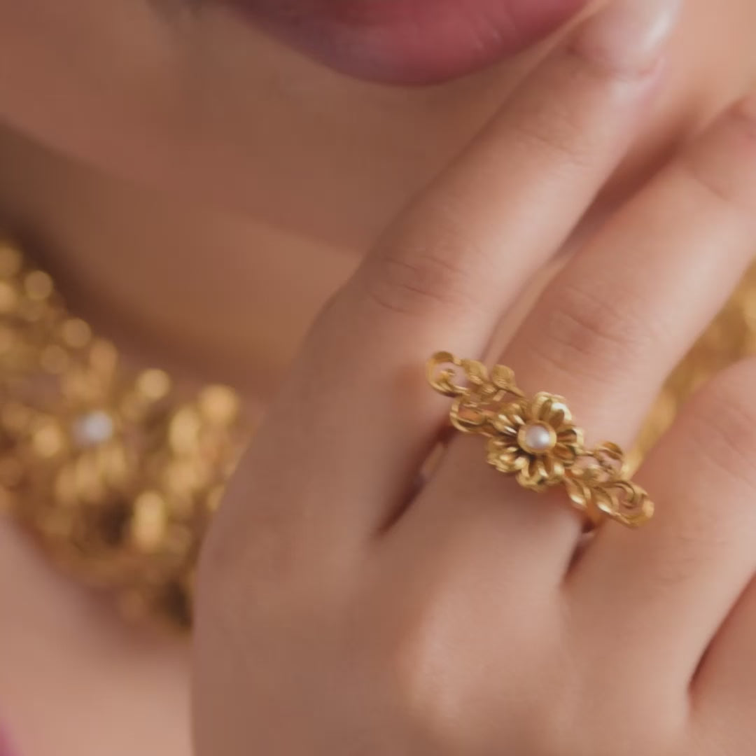 Veda Silver Ring
