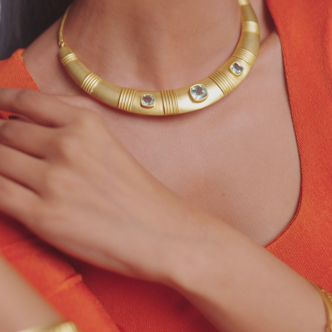 Dune Decadence Silver Cuff Necklace