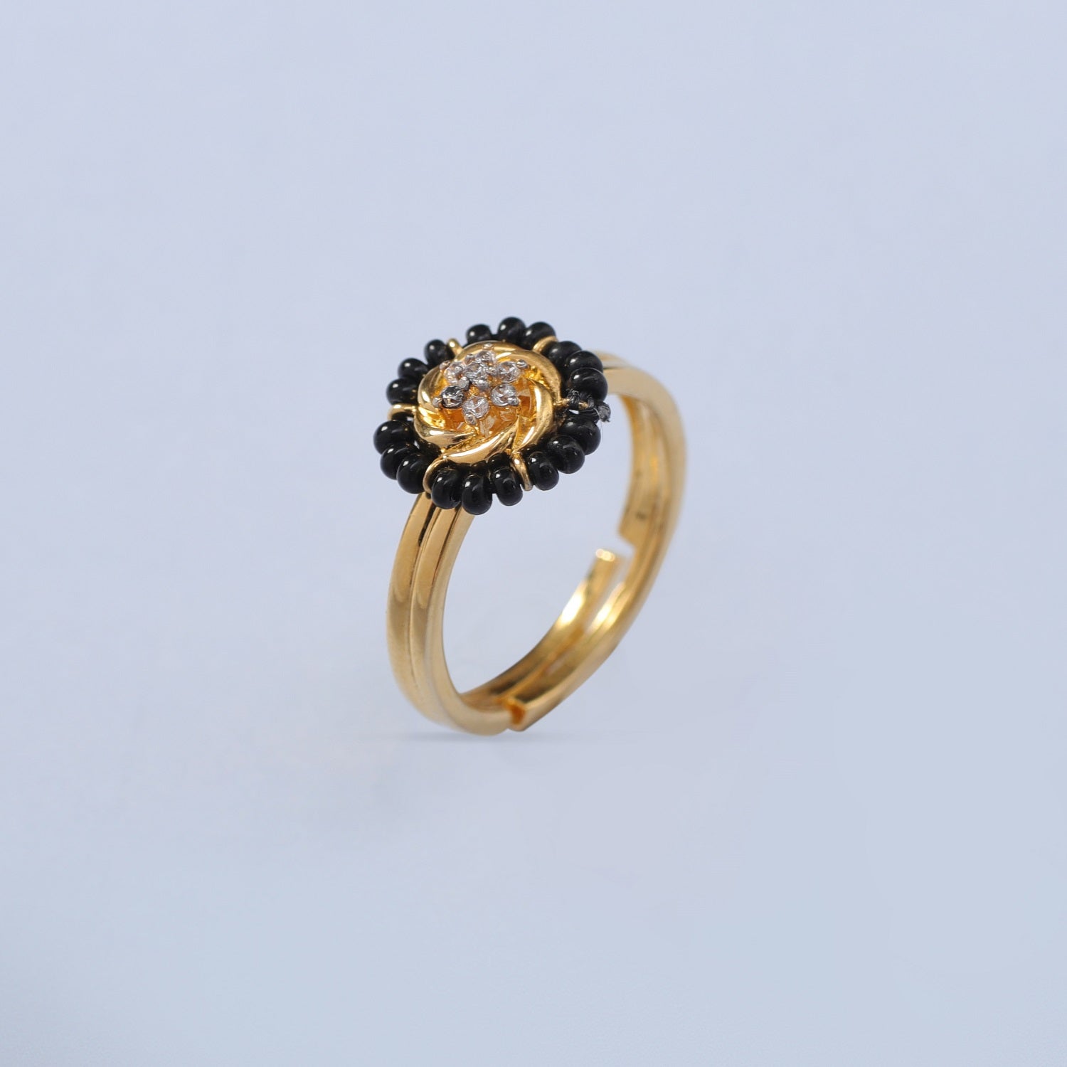 Handmade black and white beaded ring, Women's Fashion, Jewelry &  Organisers, Precious Stones on Carousell