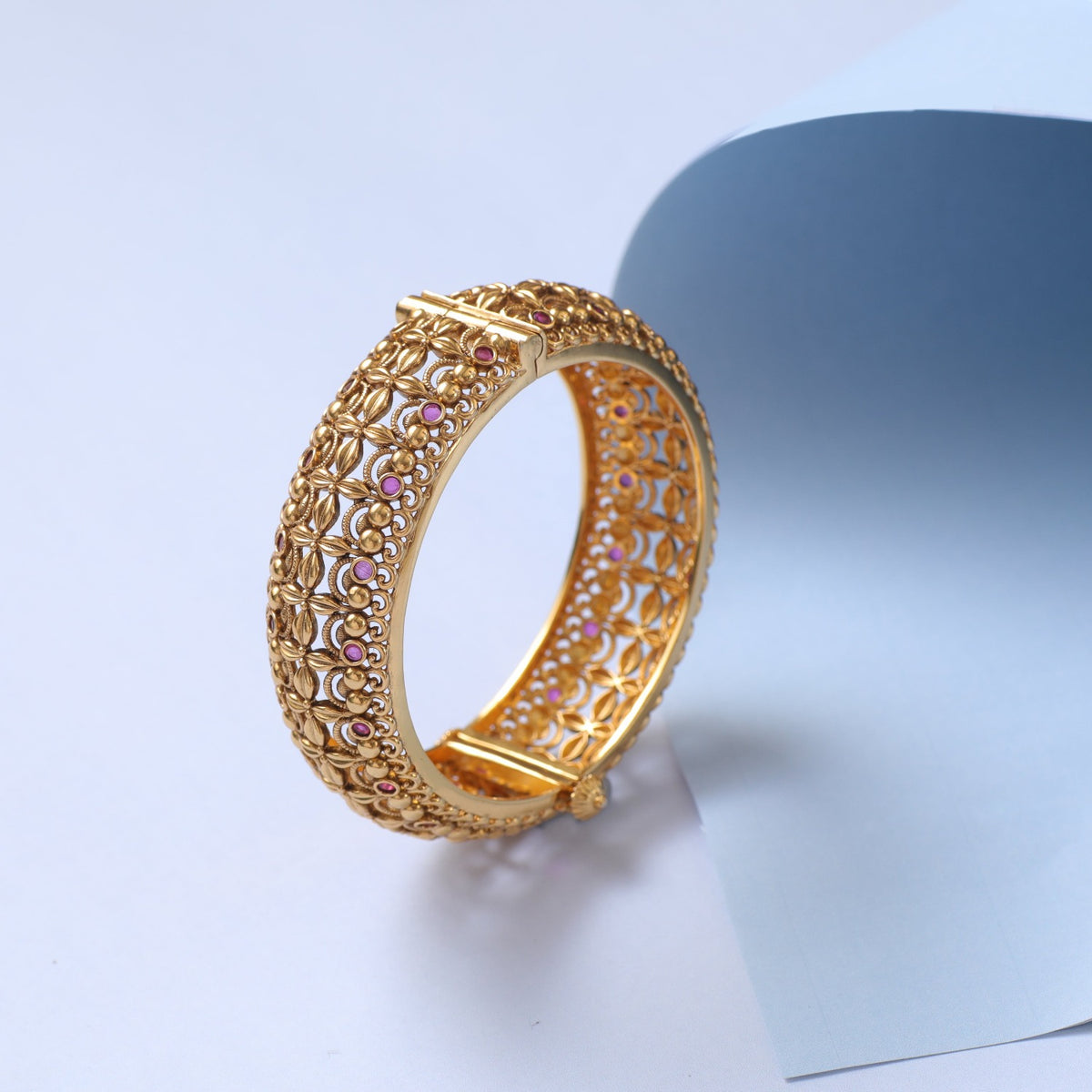 Swara Floral Filigree Silver Bangle